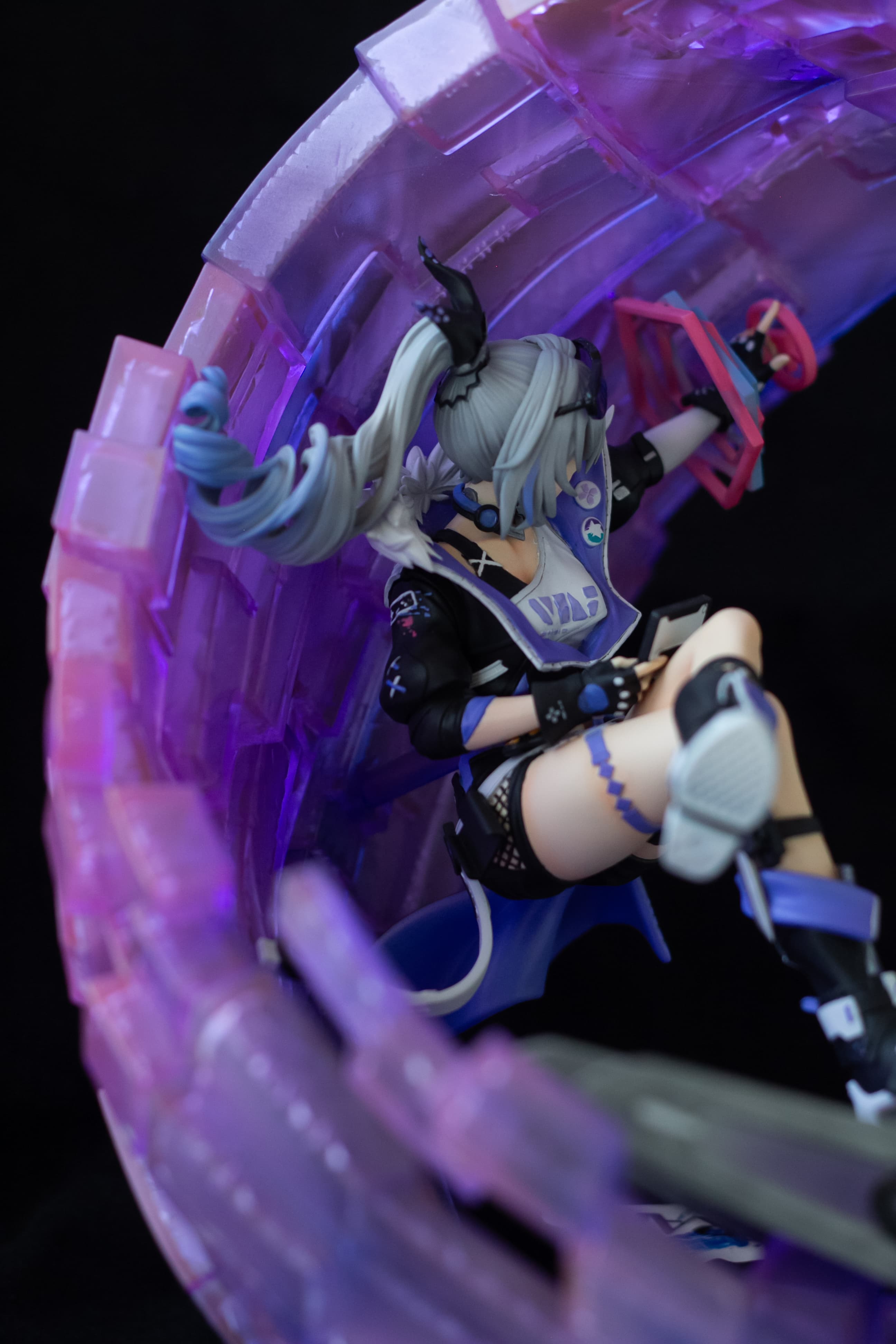 Silver Wolf, photo 30