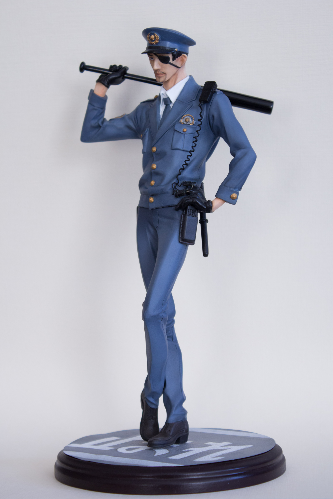 Dangerous Cop — Goro Majima, Junsa ver. [GK] - garage-kit photo 24