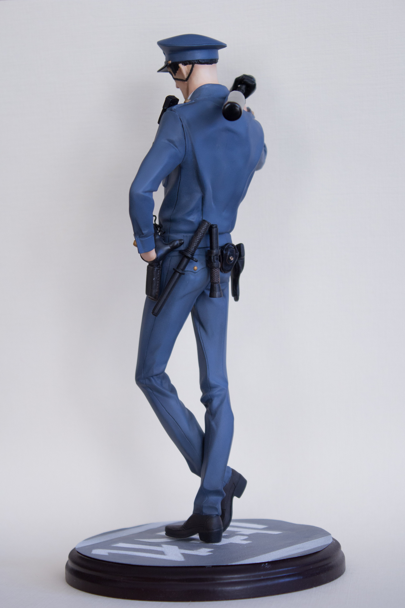 Dangerous Cop — Goro Majima, Junsa ver. [GK] - garage-kit photo 26