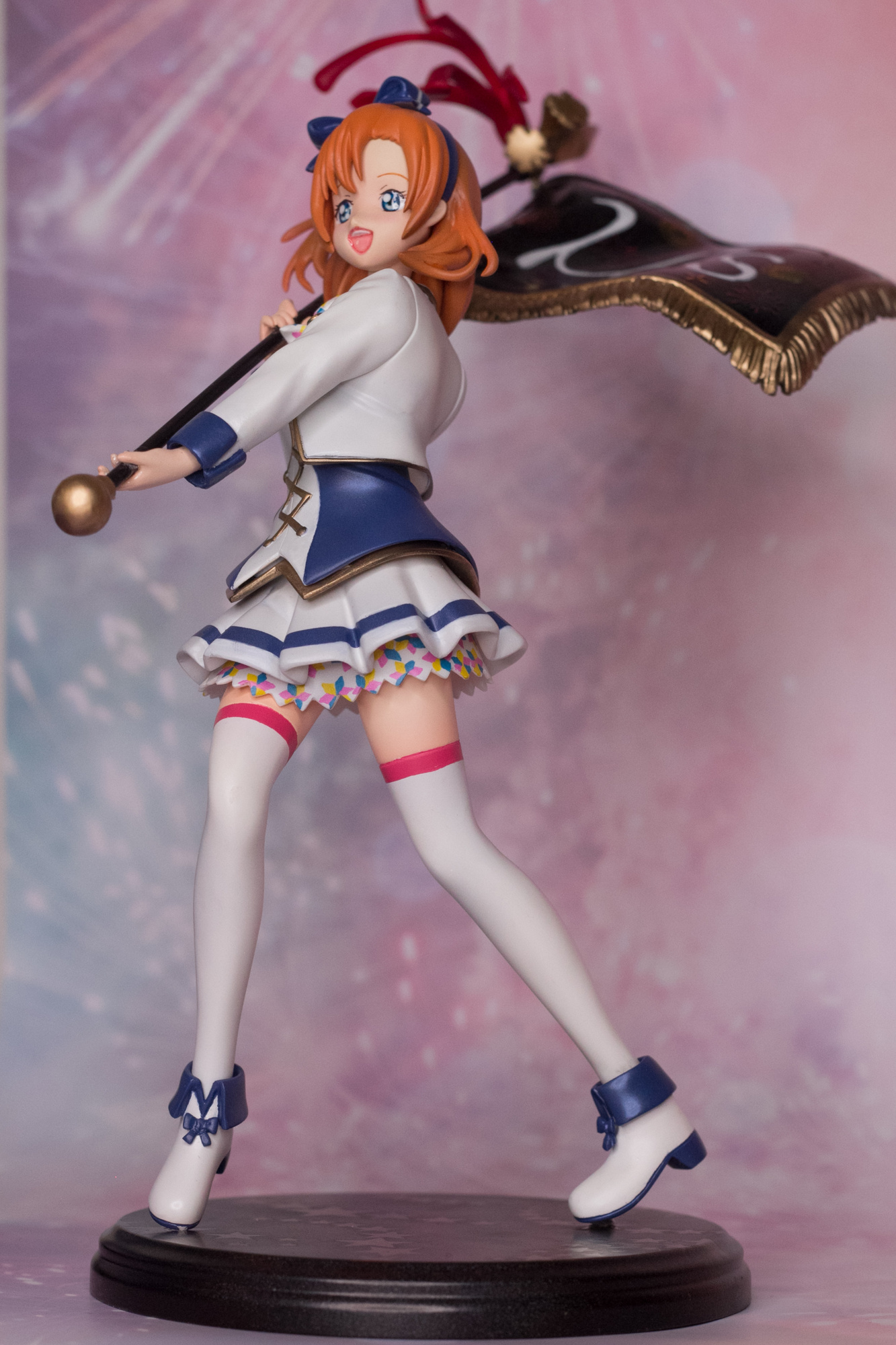 Honoka Carrying the Flag - garage-kit photo 44