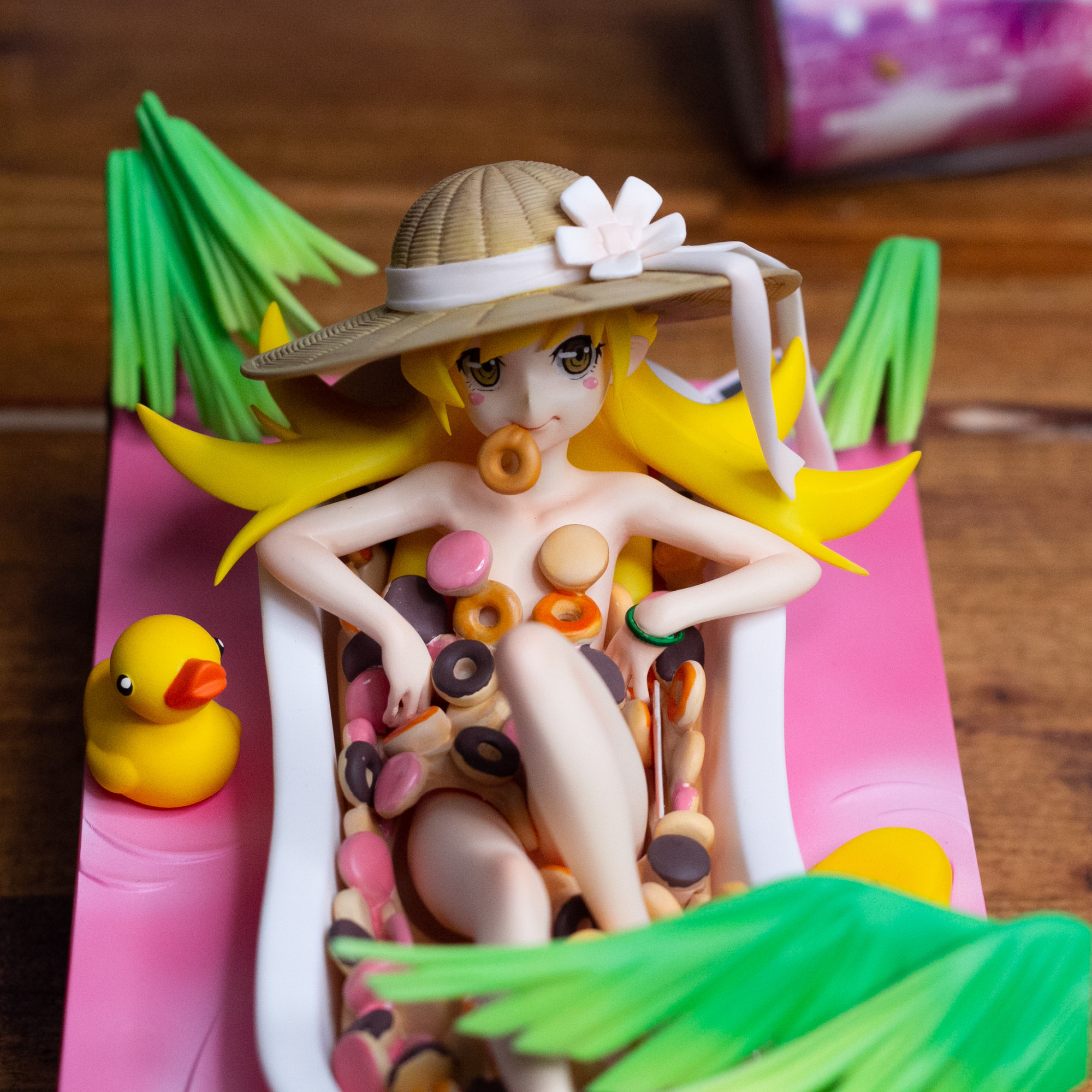 Bathing in Donuts—a Little Post About a Shinobu Garage Kit - garage-kit photo 26