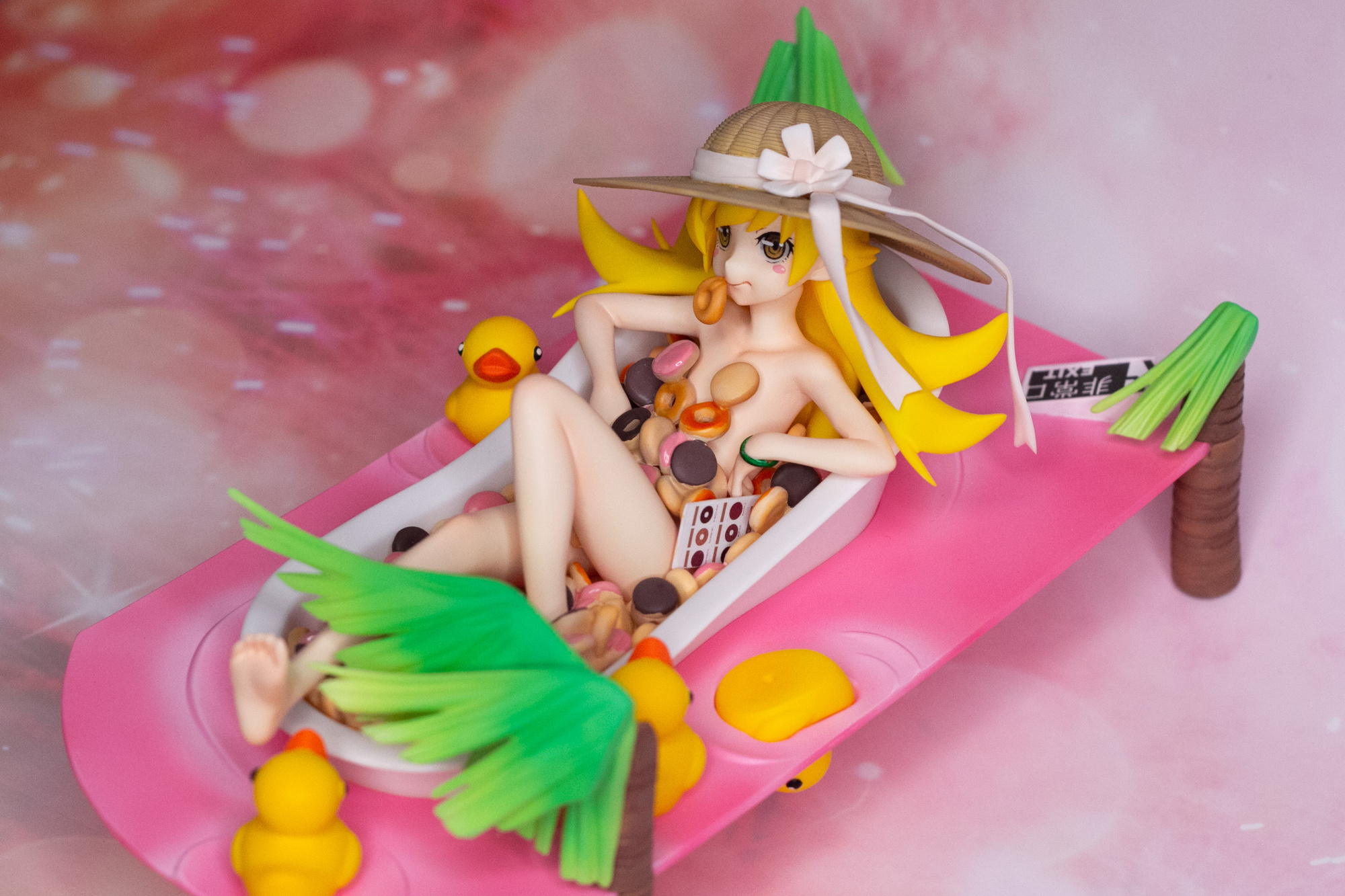 Bathing in Donuts—a Little Post About a Shinobu Garage Kit - garage-kit photo 31