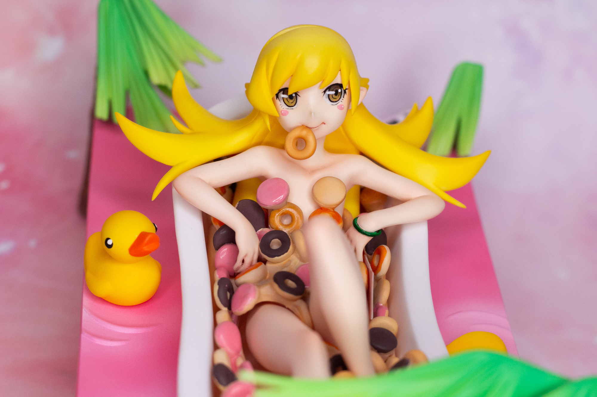 Bathing in Donuts—a Little Post About a Shinobu Garage Kit - garage-kit photo 37