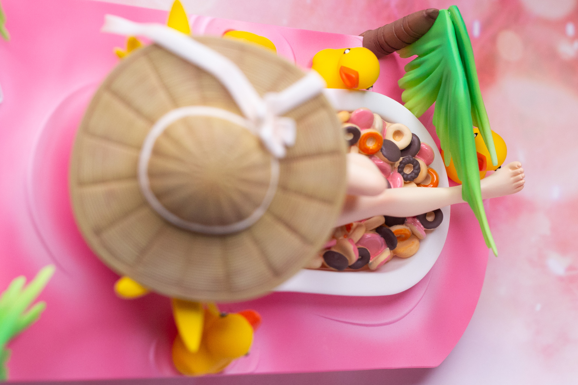 Bathing in Donuts—a Little Post About a Shinobu Garage Kit - garage-kit photo 50