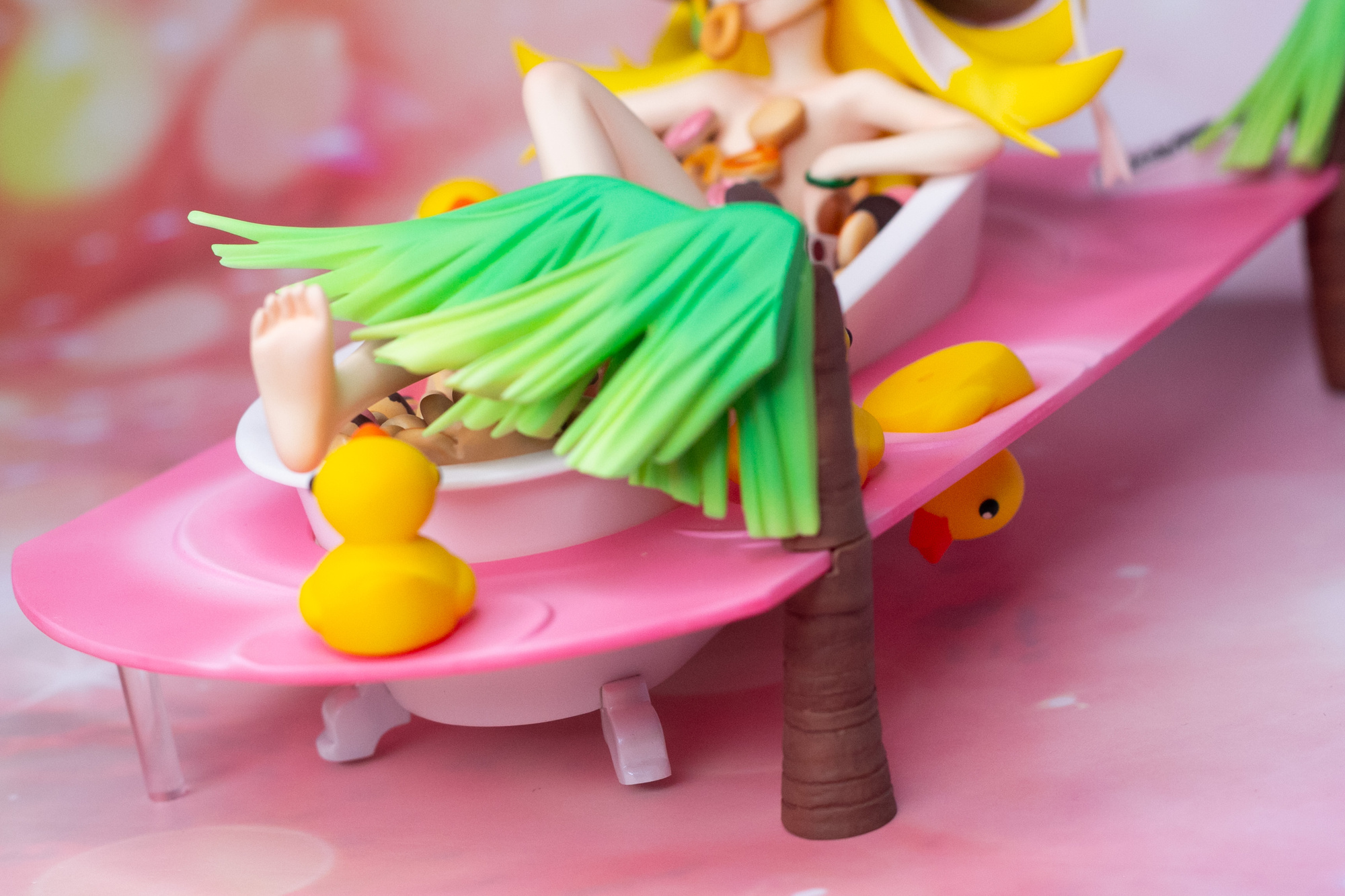 Bathing in Donuts—a Little Post About a Shinobu Garage Kit - garage-kit photo 57