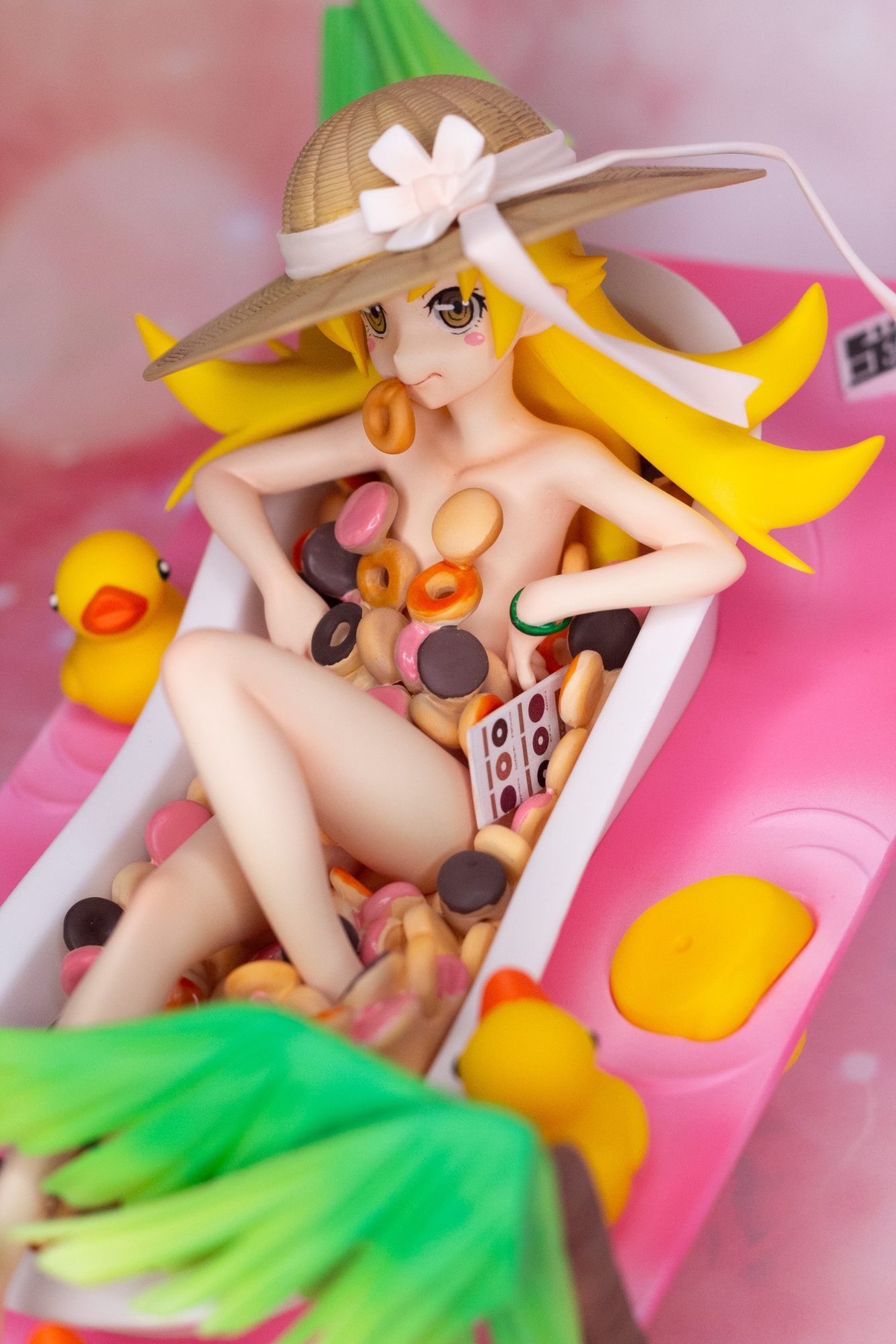 Bathing in Donuts—a Little Post About a Shinobu Garage Kit - garage-kit photo 65