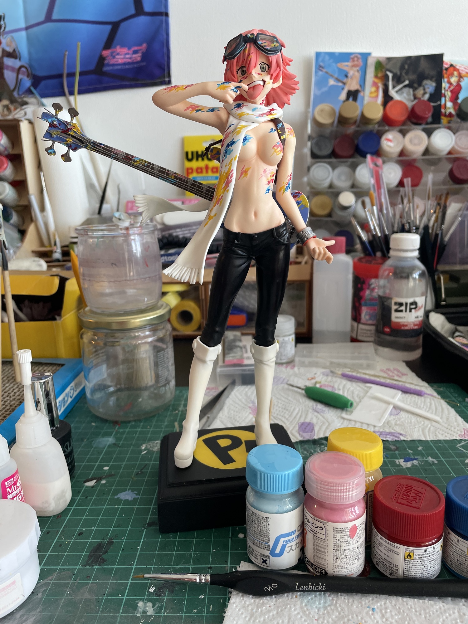 How to Turn a Pile of Trash into a Real Heroine—or Even Two! [GK] - garage-kit photo 22