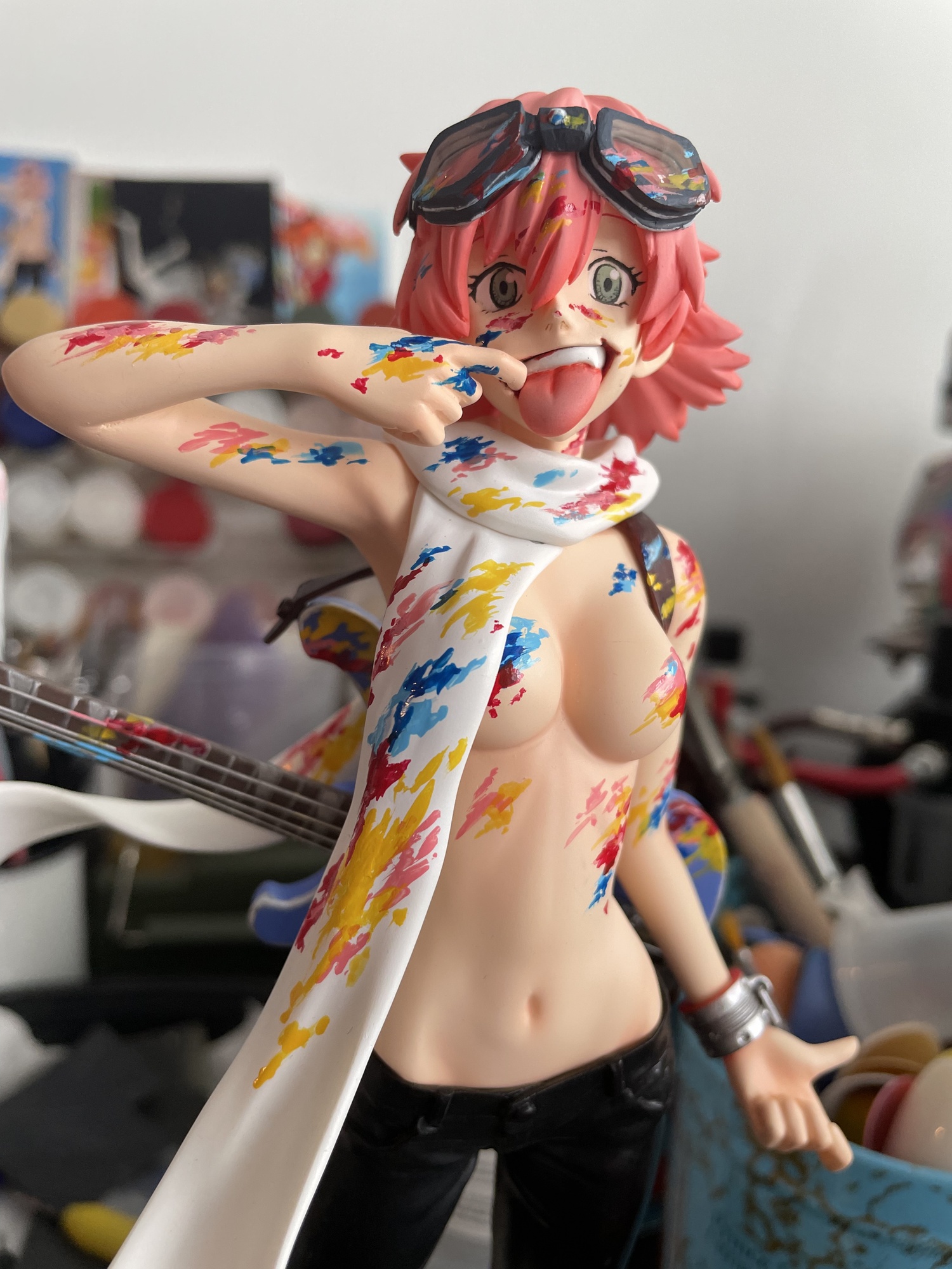 How to Turn a Pile of Trash into a Real Heroine—or Even Two! [GK] - garage-kit photo 24