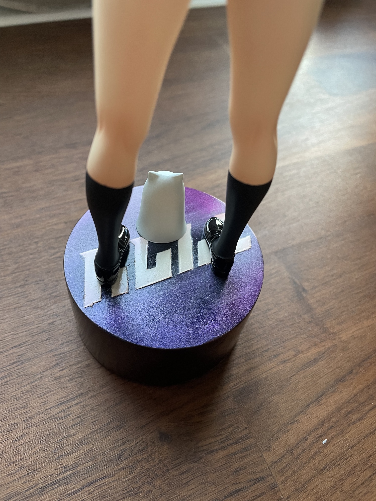 How to Turn a Pile of Trash into a Real Heroine—or Even Two! [GK] - garage-kit photo 49