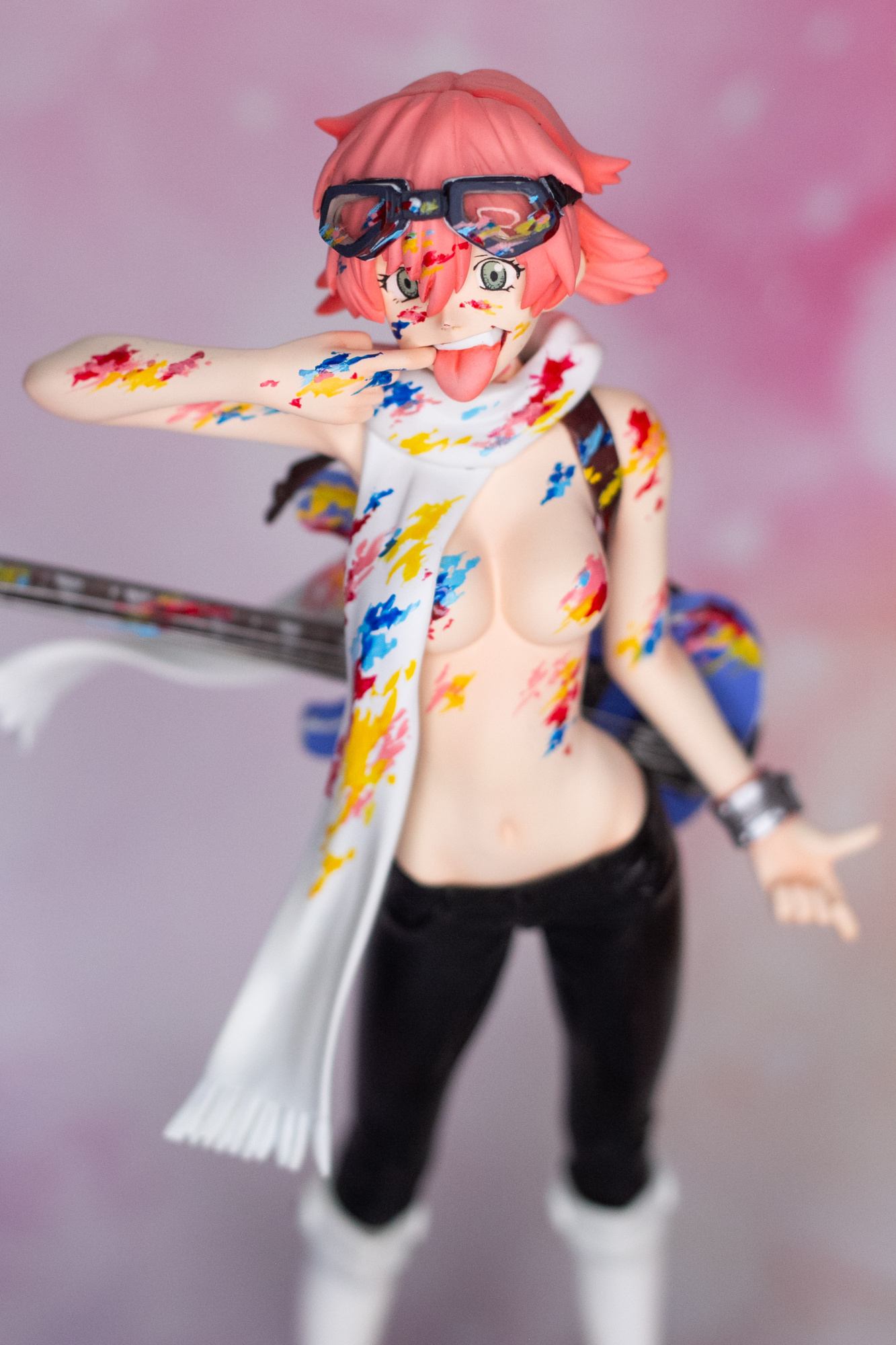 How to Turn a Pile of Trash into a Real Heroine—or Even Two! [GK] - garage-kit photo 58