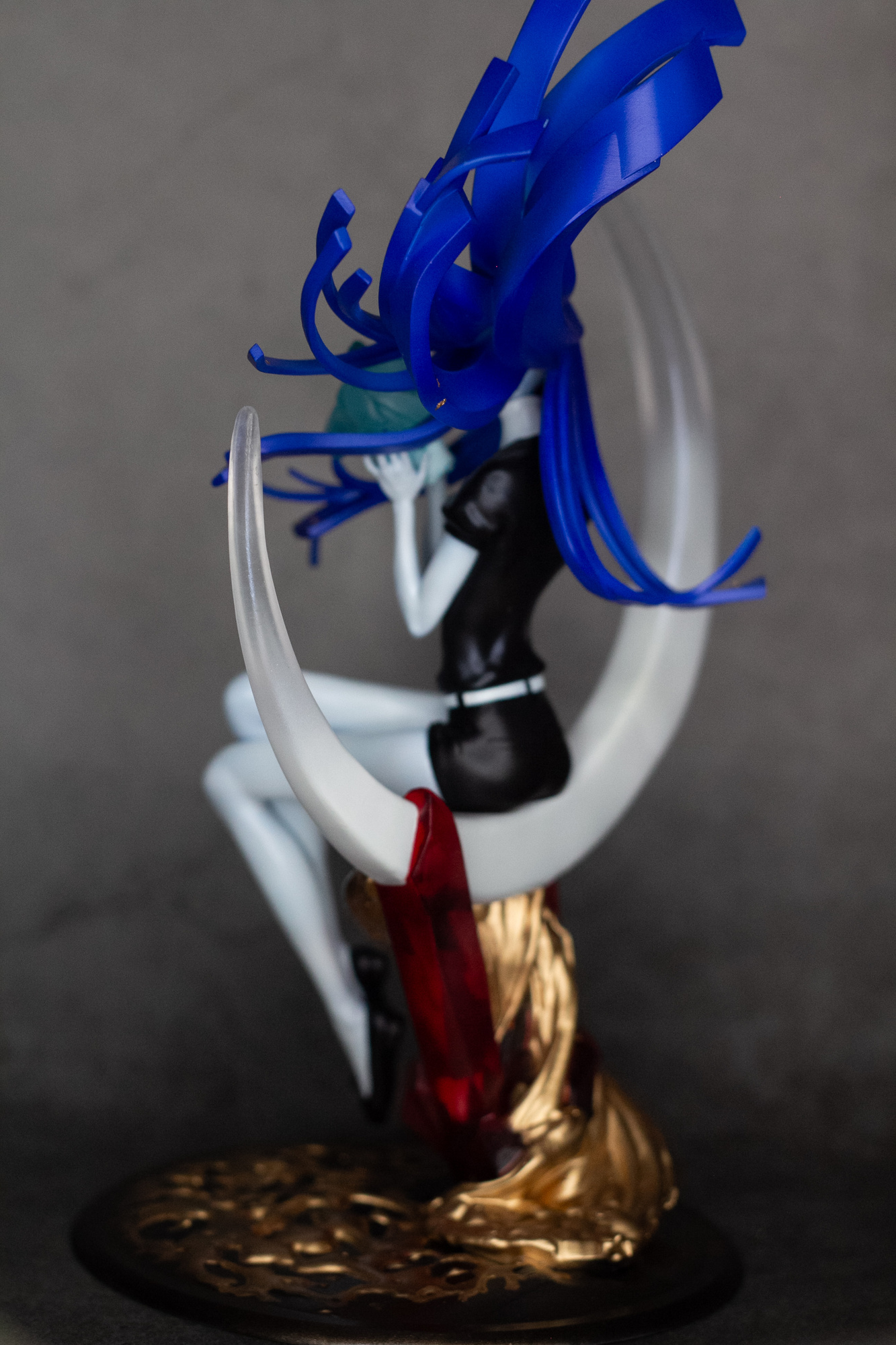 The Gem Post - garage-kit photo 79