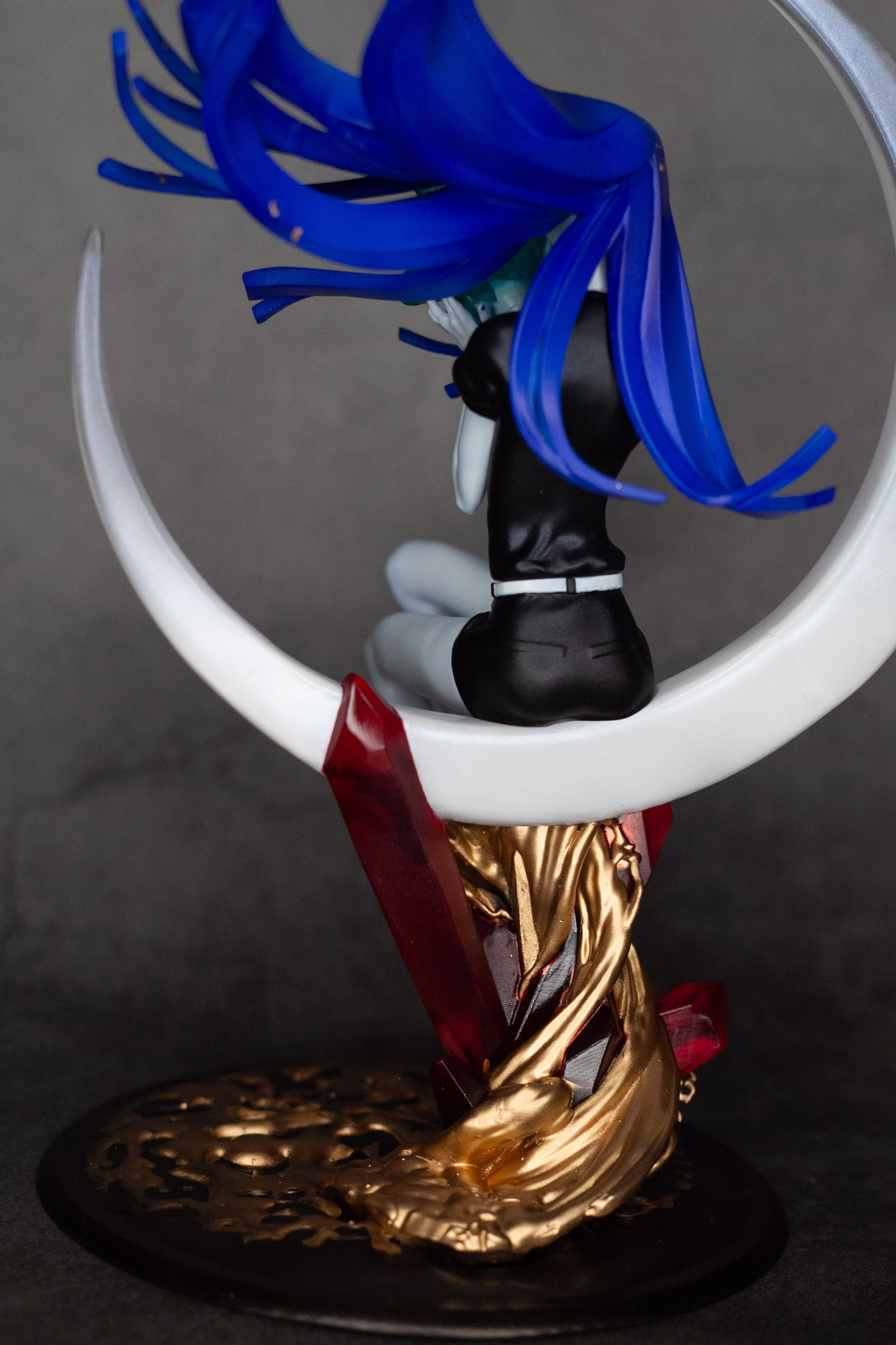 The Gem Post - garage-kit photo 80