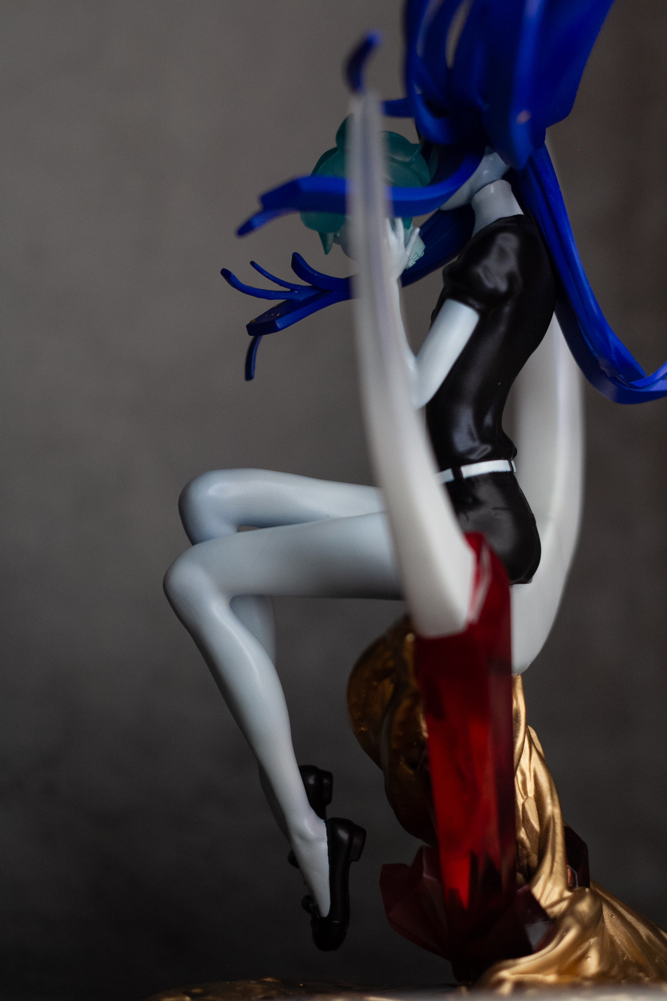 The Gem Post - garage-kit photo 108
